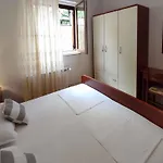 In 5464 Apartamento *